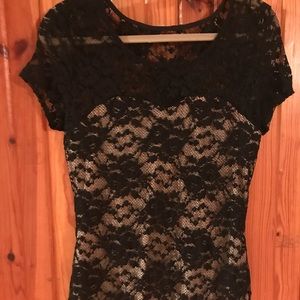 Boston Proper  classic sexy evening top